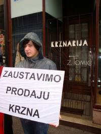   Demo against fur in Zagreb 2010 [ 379.14 Kb ]