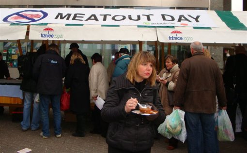 Meatout Croatia 2009 b [ 91.97 Kb ]